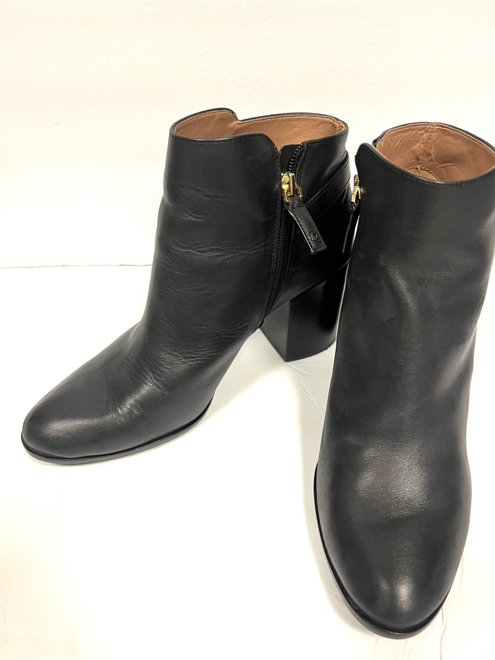 Louis Et Cie Black Leather Ankle Boots with Block Heel Sz 9.5